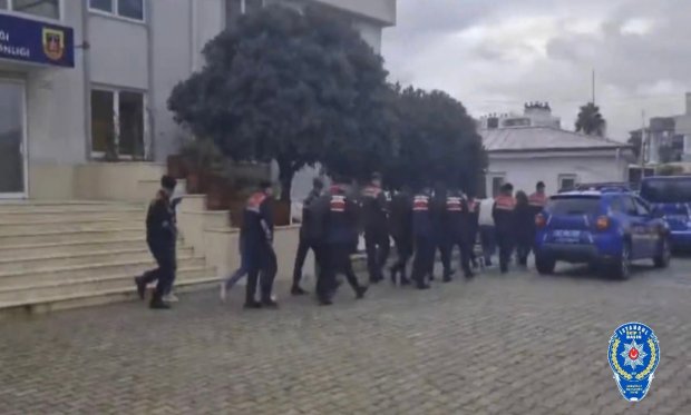 15 İl Merkezli Siber Dolandırıcılık Operasyonlarında 90 Şüpheli Yakalandı…