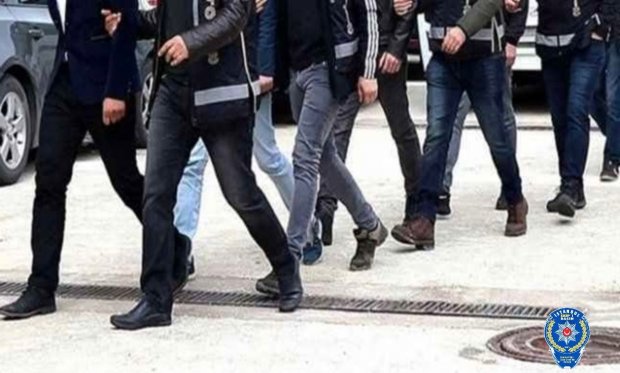 İstanbul’da DEAŞ operasyonu: Kırmızı bültenle aranan 9 kişi yakalandı…