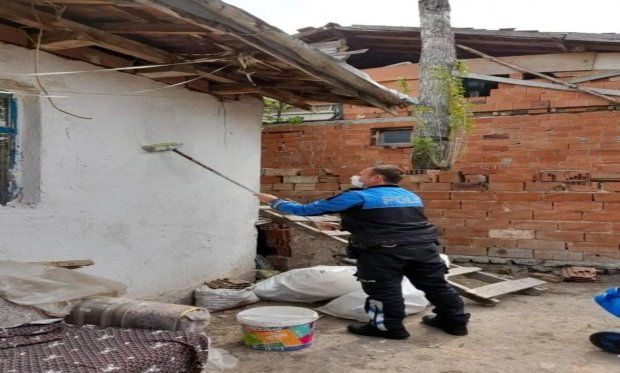 Polis memurundan örnek davranış