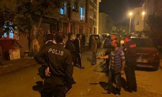 Hem kısıtlamaya uymadılar hem de polise saldırdılar