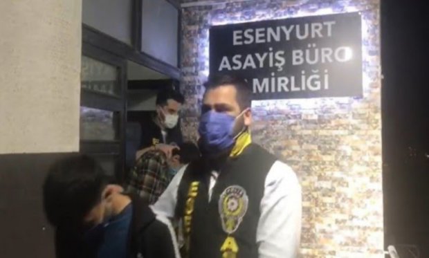 Esenyurt'ta kapkaç çetesi polis tarafından çökertildi