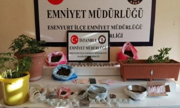 Esenyurt Polisi’nden torbacı avı! Zehir yuvasını patlattılar