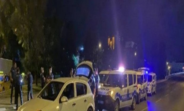 İzmir'de polis-hırsız kovalamacası