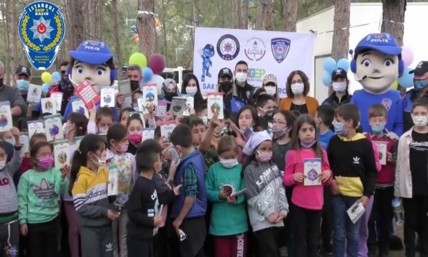 Polisin küçük konukları, unutamayacakları bir gün geçirdi...