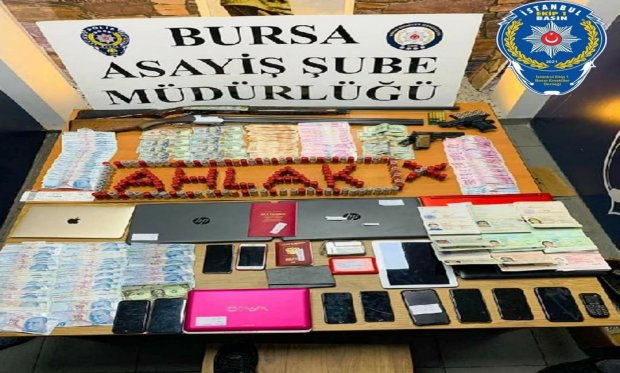 Bursa ve İstanbul'da Fuhuş çetesine VİP 1 operasyonu: 12 gözaltı...