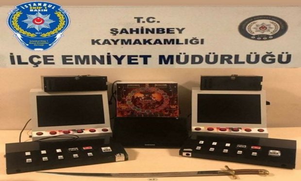 Gaziantep'te kumar oynandığı tespit edilen iş yerine baskın...