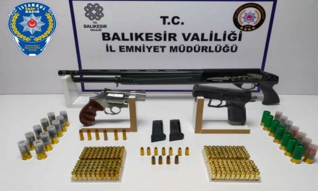 Balıkesir'de 19  şahsa gözaltı...