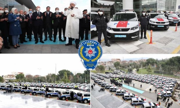 Bakan Soylu, Bursa'da İl Emniyet Müdürlüğü'ne yeni hizmet otoları teslim törenine katıldı...