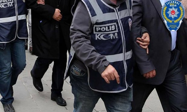 Balıkesir merkezli FETÖ operasyonu: 10 gözaltı...