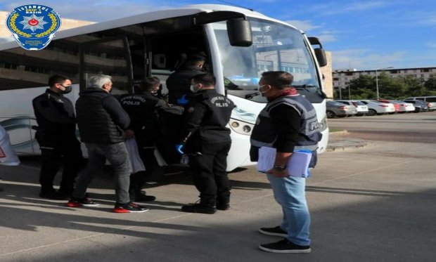 Antalya'da aranan 62 şahıs yakalandı...