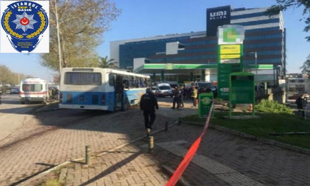 Bursa'da infaz koruma memurlarını taşıyan otobüse bombalı saldırı sonucu 1 şehit var...