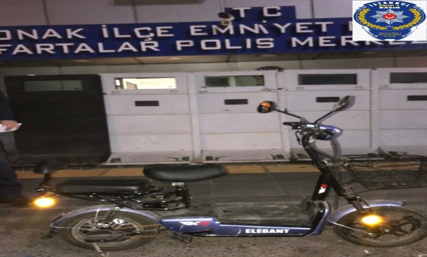 İzmir'in Konak İlçesinde Çalınan Motoru başarılı polis ekipleri buldu...