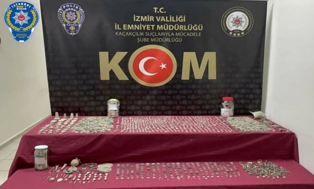 İzmir'de tarihi eser kaçakçılığı operasyonu...