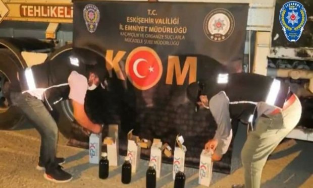 Eskişehir'de 19 ton kaçak akaryakıt ele geçirildi...