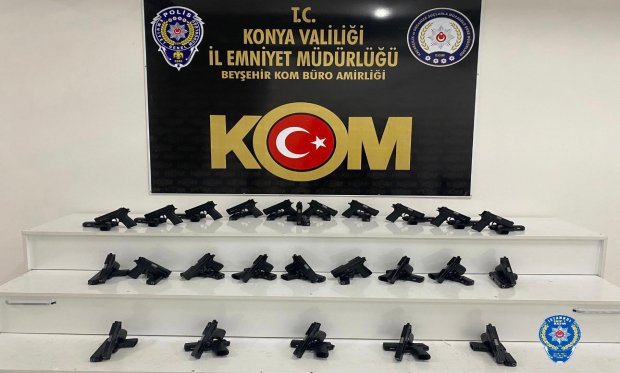 Konya'da 50 adet ruhsatsız tabanca ele geçirildi…