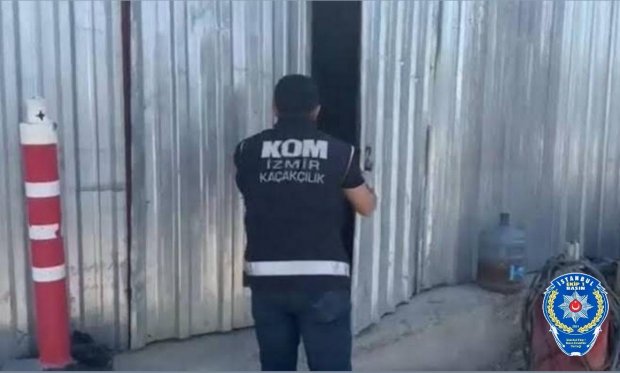 İzmir'de kaçakçılara darbe…