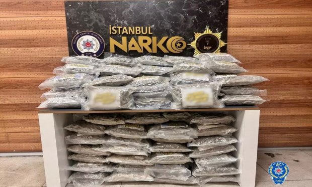 İstanbul narkotikten uyuşturucu operasyonu…