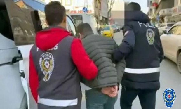 93 suçla aranan dolandırıcı İstanbul'da yakalandı…