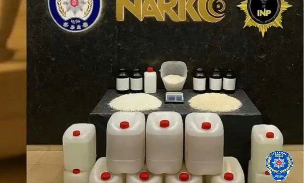 İstanbul'da düzenlenen uyuşturucu operasyonunda 218 kilogram metamfetamin ele geçirildi…