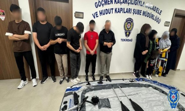 Tekirdağ’da göçmen kaçakçılığı operasyonunda 15 kişi yakalandı…