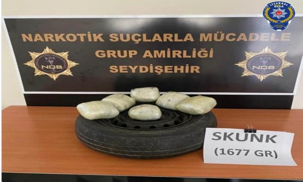 Konya’da bir araçta 1 kilo 677 gram uyuşturucu madde bulundu...