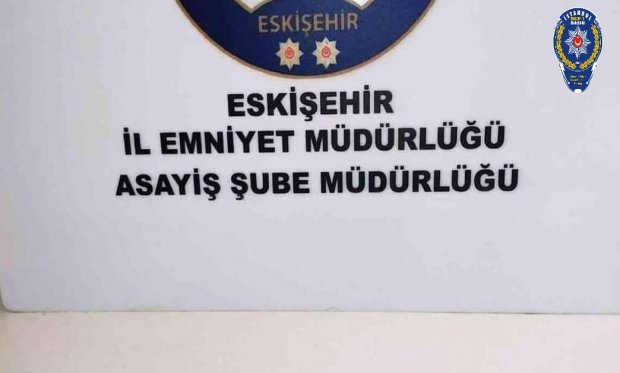 Eskişehir'de Ziynet Eşyaları Çalan Hırsız Yakalandı...