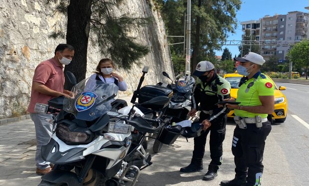 Bayramın 2. günü İzmir genelinde yoğun denetimler sürüyor...