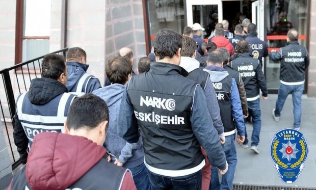 Eskişehir'de uyuşturucu operasyonlarında14 kişi tutuklandı...