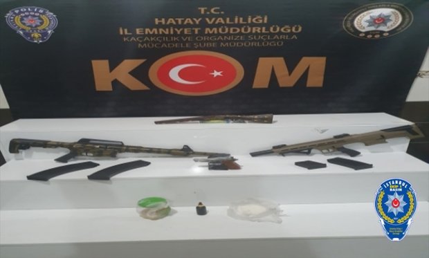 Hatay'da silah kaçakçılığı operasyonu...