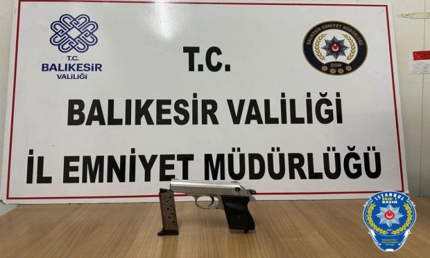 Balıkesir'de çeşitli suçlardan aranan 11 şüpheli gözaltına alındı…