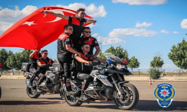 Diyarbakır'da zorlu eğitimi tamamlayan 'Yunus' polisleri, mezun oldu…