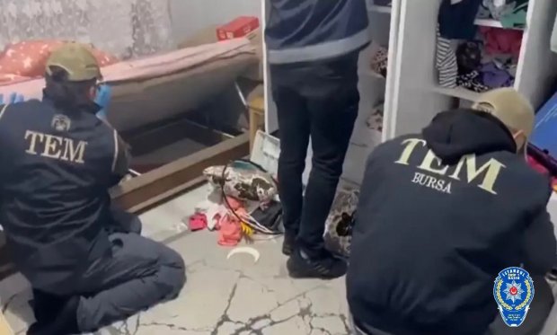 Bursa polisinden DEAŞ operasyonu…
