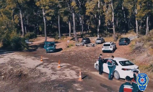 Göçmen kaçakçılığı operasyonunda 50 tutuklama…