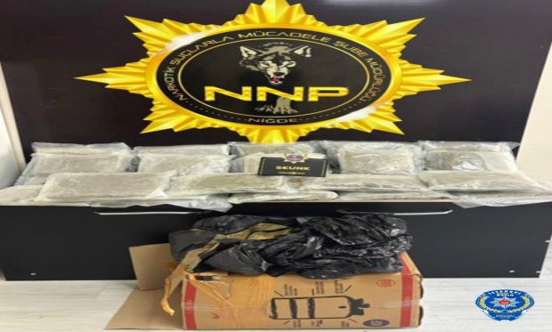 Niğde'de 10 kilo Skunk ele geçirildi: 3 tutuklama…