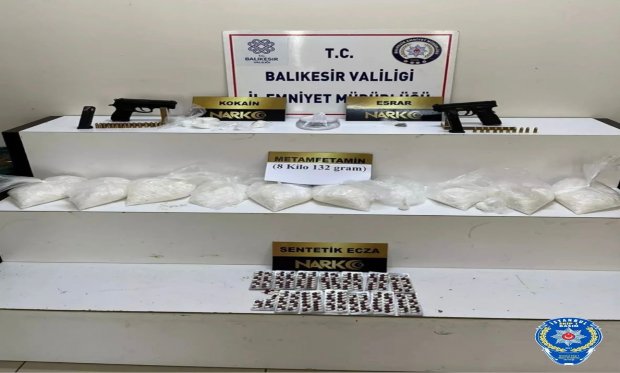 Balıkesir’de 8 kilogram metamfetamin ele geçirildi…